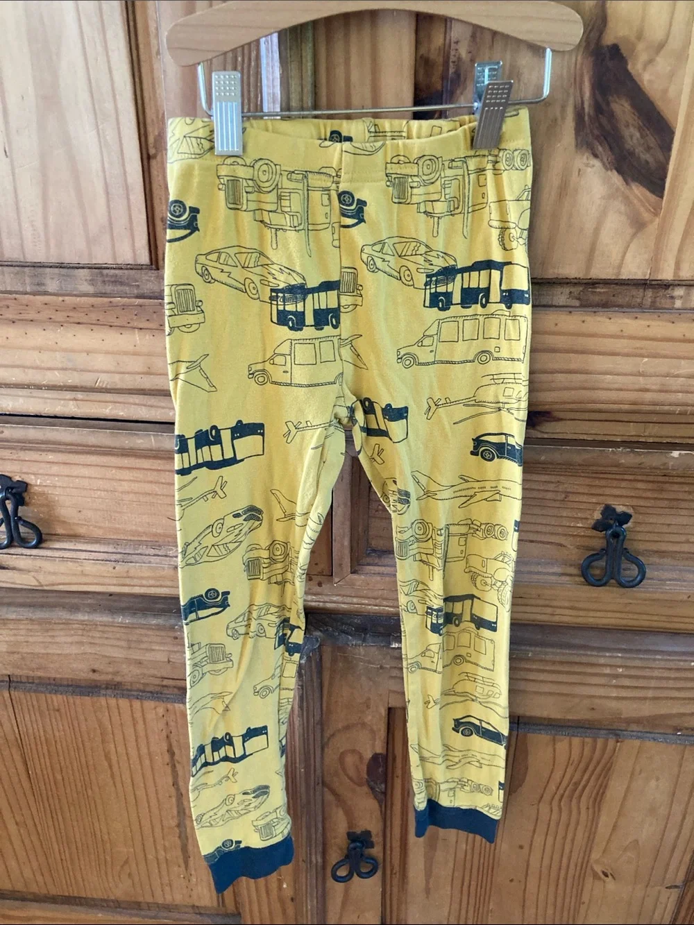 Boys Carter’s yellow gray airplane truck  2 piece long sleeve pajamas size 7